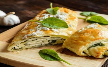 فطيرة الدجاج بالسبانخ